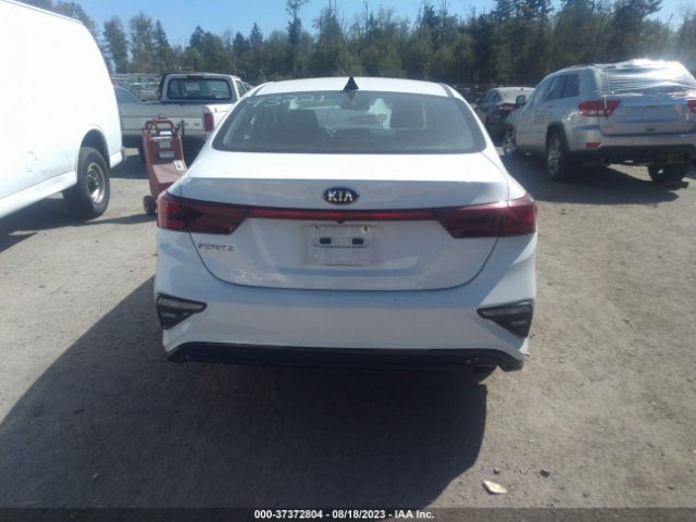 3KPF24AD4LE211355 KIA Forte Lxs