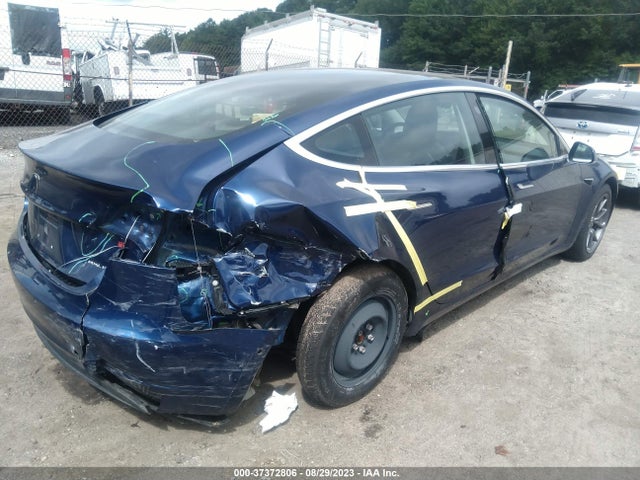 Tesla Model 3 Long Range 2018 5YJ3E1EB4JF114973 Image 4