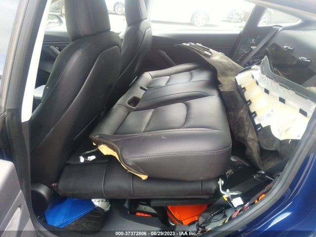 Tesla Model 3 Long Range 2018 5YJ3E1EB4JF114973 Image 8