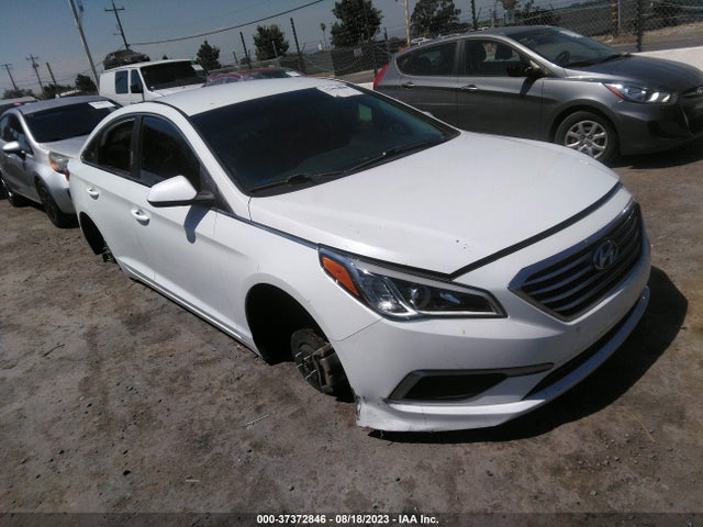 2016 HYUNDAI SONATA 2.4L SE VIN: 5NPE24AF5GH337268