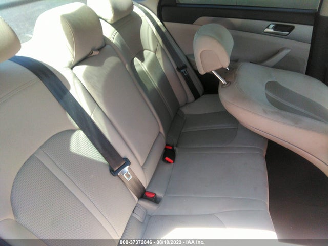 2016 HYUNDAI SONATA 2.4L SE VIN: 5NPE24AF5GH337268