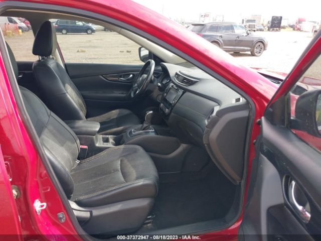 JN8AT2MV9HW265798 Nissan Rogue Sl