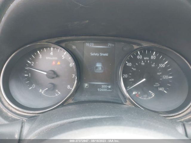 JN8AT2MV9HW265798 Nissan Rogue Sl