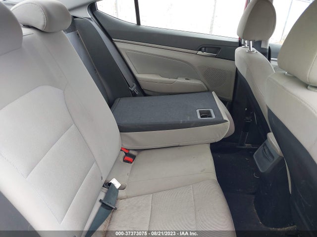 2018 HYUNDAI ELANTRA SEL VIN: 5NPD84LF7JH331213