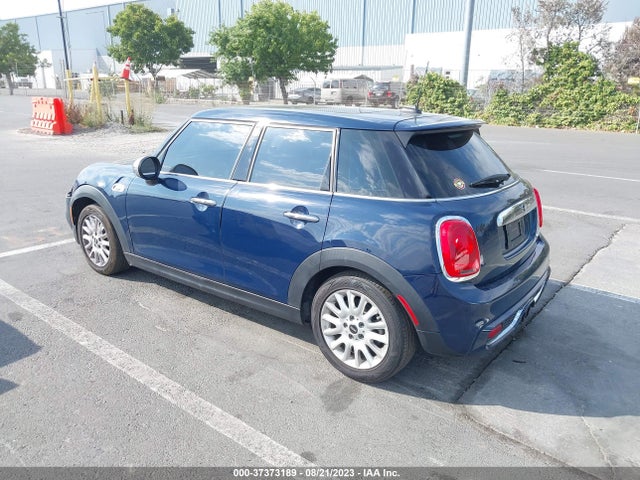 2015 MINI HARDTOP WMWXU3C56F2B66399 Photo 2