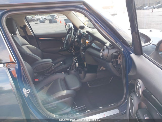 2015 MINI HARDTOP WMWXU3C56F2B66399 Photo 4