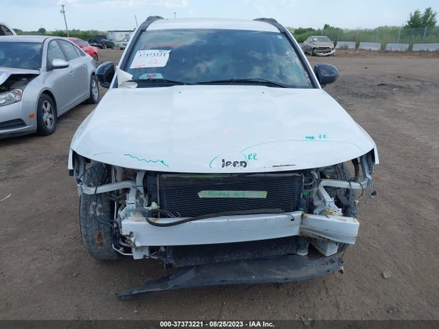Jeep Compass Latitude Fwd 2017 1C4NJCEAXHD117482 Image 12