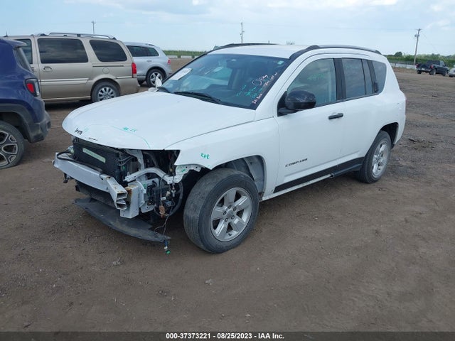 Jeep Compass Latitude Fwd 2017 1C4NJCEAXHD117482 Image 2
