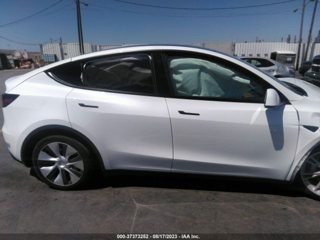 5YJYGAEE4MF190627 Tesla Model Y Long Range