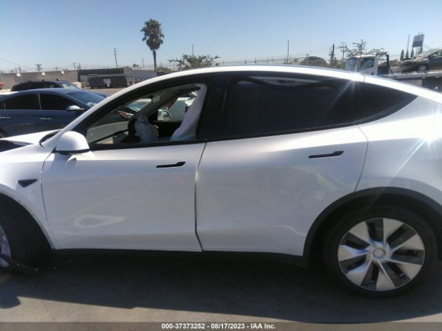 5YJYGAEE4MF190627 Tesla Model Y Long Range
