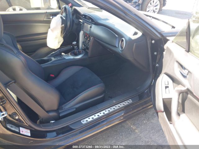 JF1ZNAA14E9708010 Scion FR-S