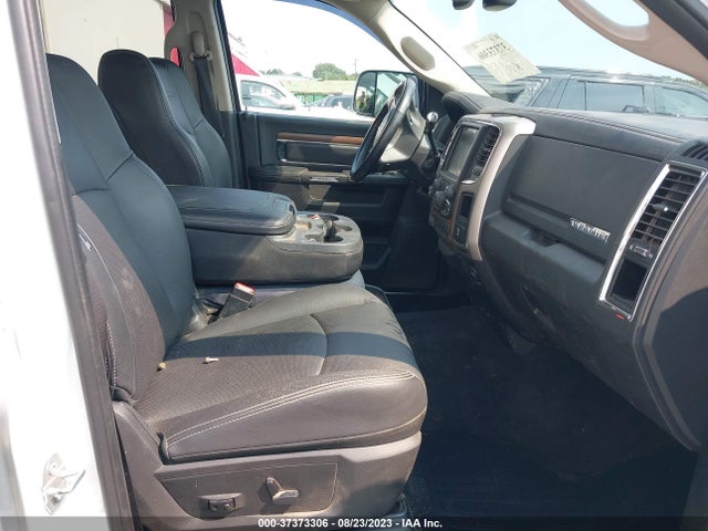 3C6UR5FL0HG615779 RAM 2500 Laramie