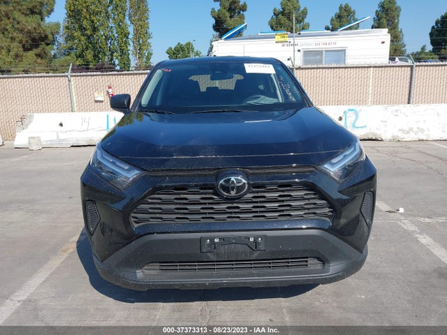 Toyota RAV4 LE 2023 2T3F1RFV6PW344405 Image 4