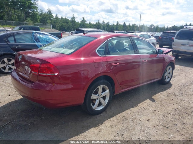 Volkswagen Passat 1.8t Limited Edition 2015 1VWAT7A30FC103470 Image 4
