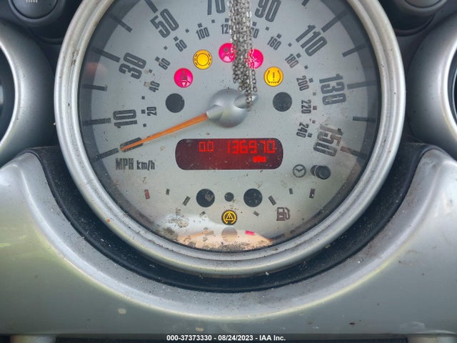 2005 MINI COOPER WMWRC33585TK60656 Photo 6