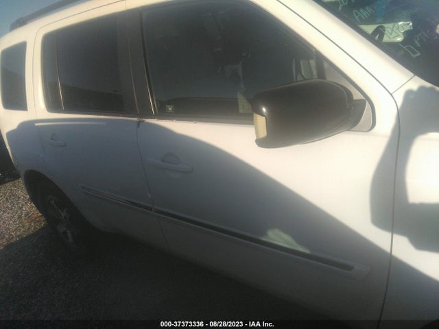 2010 HONDA PILOT TOURING VIN: 5FNYF3H89AB003981
