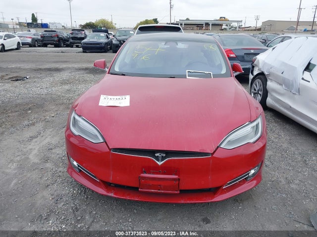 Tesla Model S 60/75 2017 5YJSA1E17HF220052 Image 4