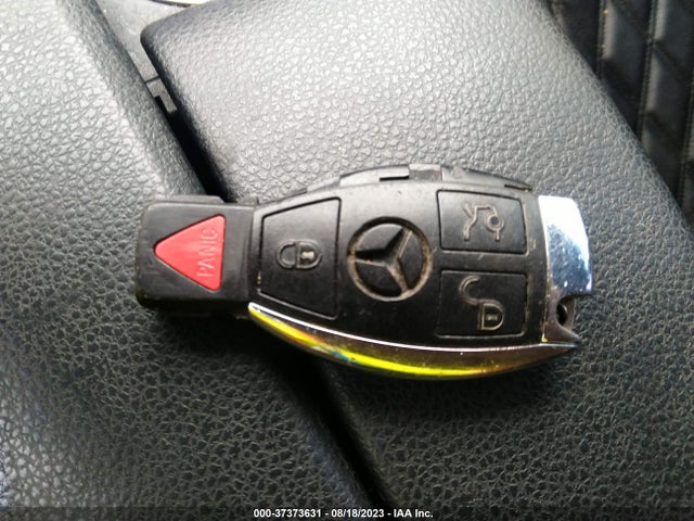 2012 MERCEDES-BENZ C-CLASS C 250 VIN: WDDGF4HB2CR219140