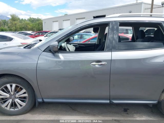 5N1DR2MM6JC620895 Nissan Pathfinder Sv