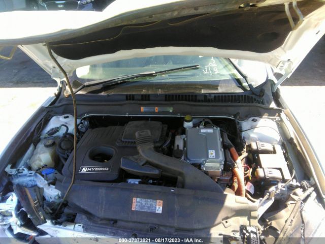 3FA6P0LU1HR105815 Ford Fusion Hybrid Se