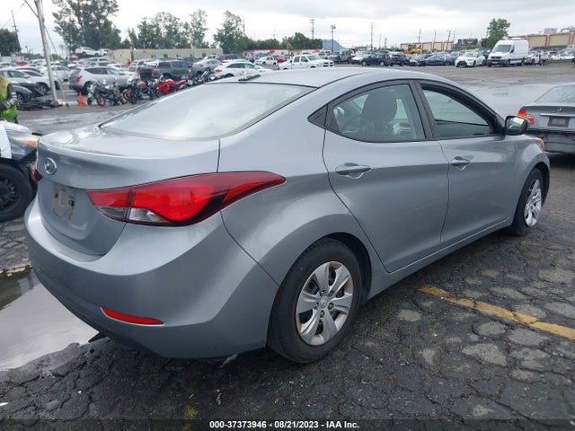 Hyundai ELANTRA SE 2016 5NPDH4AE9GH685575 Image 4