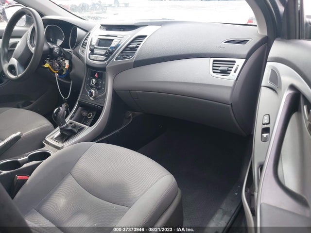 Hyundai ELANTRA SE 2016 5NPDH4AE9GH685575 Image 5