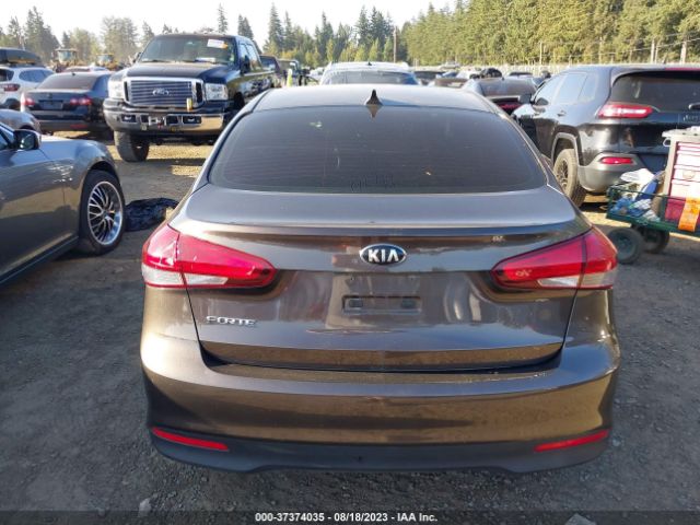 3KPFK4A74HE128915 KIA FORTE LX