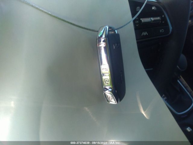 KNDER2AAXR7535291 KIA SELTOS EX