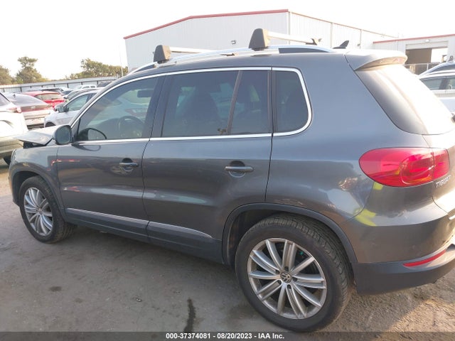 WVGBV3AX1EW505049 Volkswagen Tiguan Sel