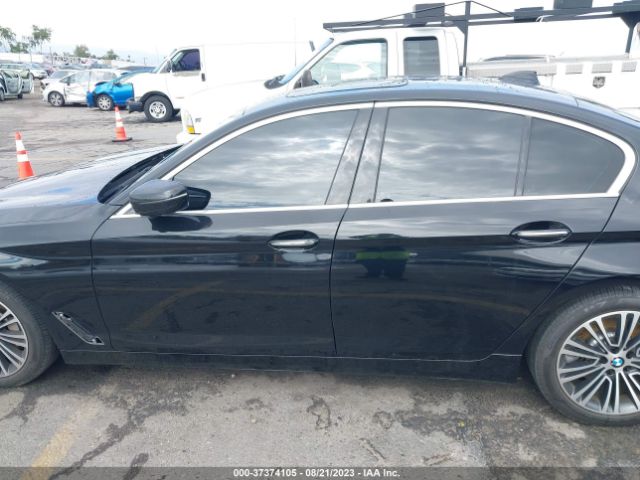 WBAJA5C30HG895638 BMW 5 Series 530i
