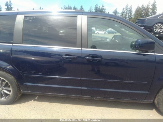 2C4RDGCGXHR700462 Dodge Grand Caravan Sxt