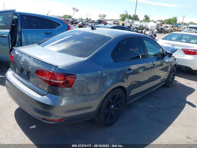 3VWD17AJ2GM244803 Volkswagen Jetta Sedan 1.8t Sport