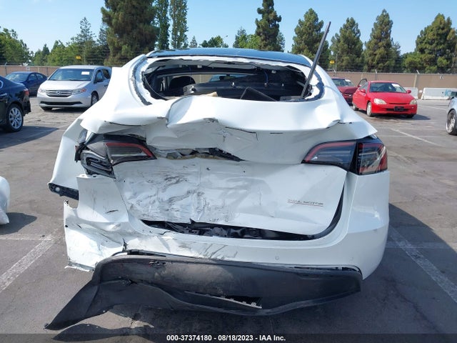 7SAYGDEF0NF523923 Tesla Model Y Performance