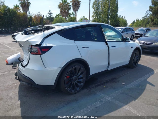 7SAYGDEF0NF523923 Tesla Model Y Performance