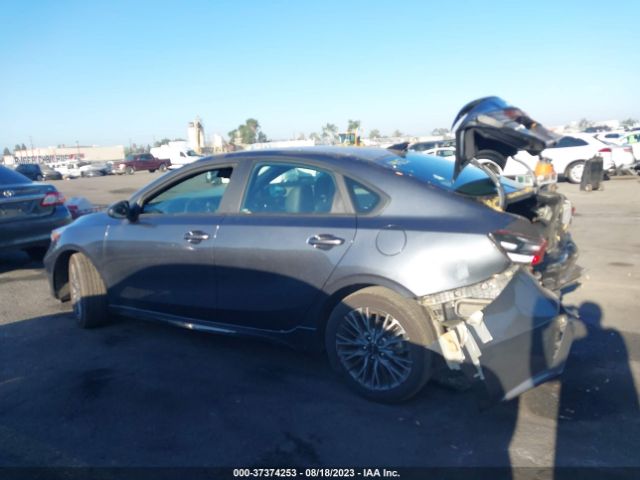 3KPF54AD3PE547754 KIA Forte Gt-line