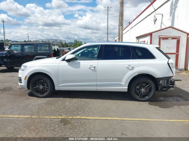 WA1LHAF71KD040285 Audi Q7 45 Premium/45 Se Premium