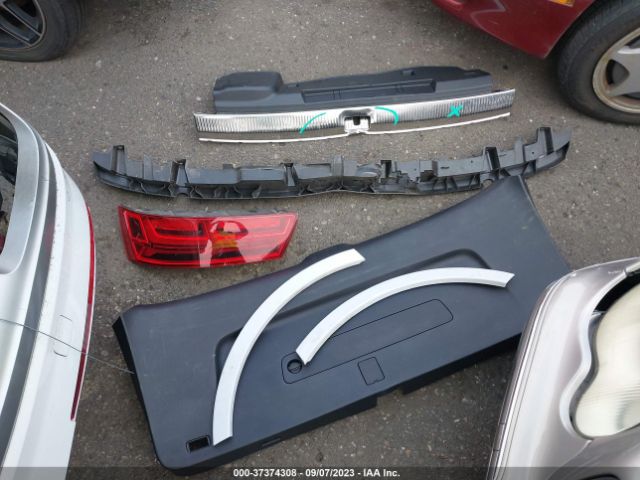 WA1LHAF71KD040285 Audi Q7 45 Premium/45 Se Premium