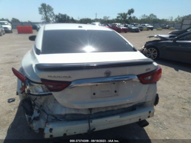 1N4AA6AP5HC437234 Nissan Maxima Sr
