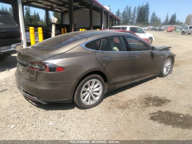 Tesla Model S 85d/70d/90d/p90d 2015 5YJSA1E22FF118907 Image 11