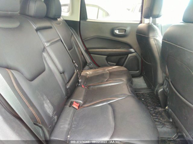 3C4NJCCB6JT204985 Jeep Compass Limited