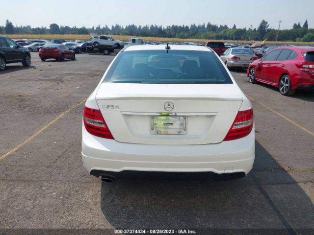 WDDGF4HB7ER314411 Mercedes-Benz C-class C 250