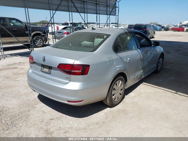 3VW267AJ4GM272403 Volkswagen Jetta Sedan 1.4t S W/technology