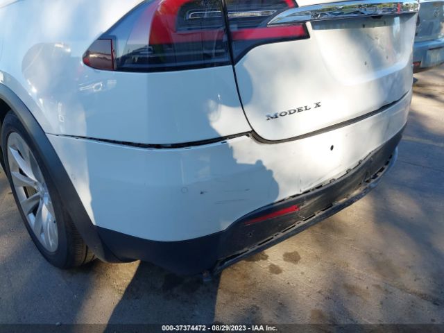 5YJXCDE27JF122221 Tesla Model X 75d/100d/p100d