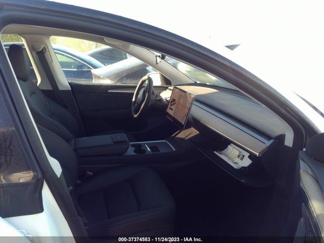 Tesla Model Y Long Range 2023 7SAYGDEE8PA098796 Image 5