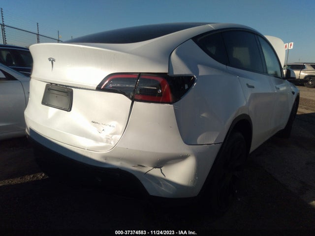 Tesla Model Y Long Range 2023 7SAYGDEE8PA098796 Image 6