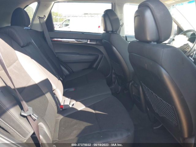 5XYKT3A62FG570203 KIA SORENTO LX