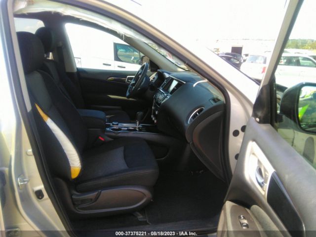 5N1DR2MM6HC696661 Nissan Pathfinder Sv