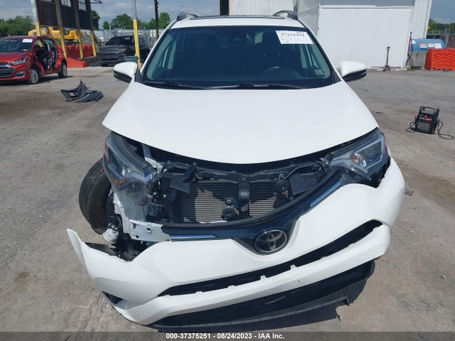2018 TOYOTA RAV4 XLE/ADVENTURE VIN: 2T3RFREV7JW852034