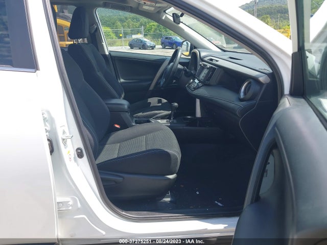 2018 TOYOTA RAV4 XLE/ADVENTURE VIN: 2T3RFREV7JW852034