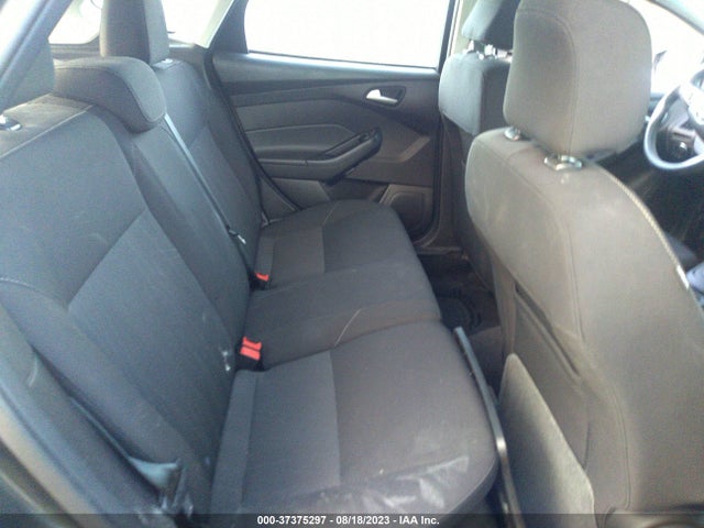 Ford FOCUS SE 2017 1FADP3K28HL313987 Image 8